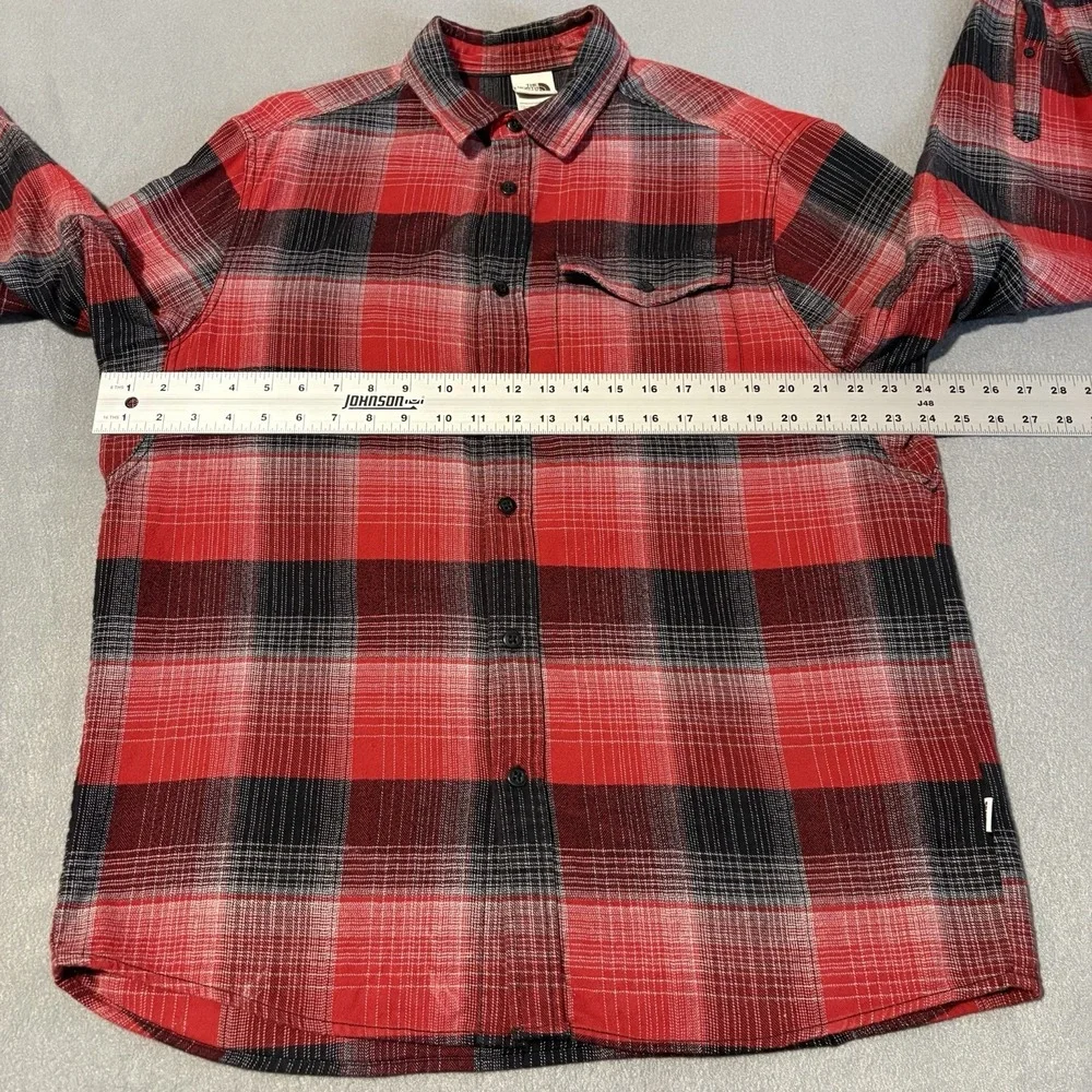 North Face Flannel Shirt Mens L Red Black Plaid Long Sleeve Soft Hiking NF0A3YRX